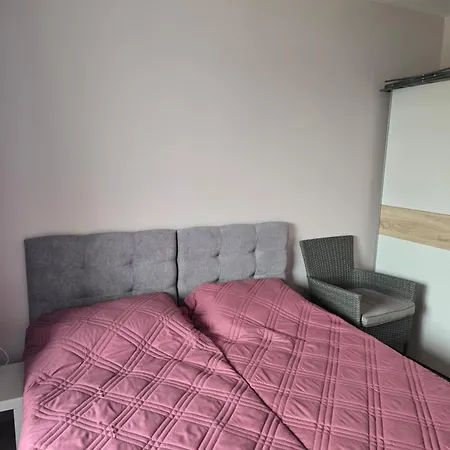 Kastajoyapartment Warna